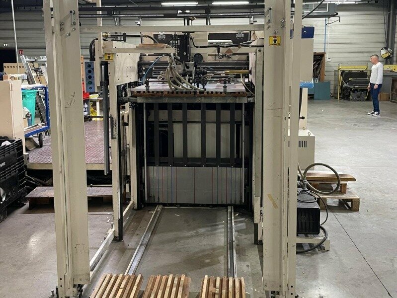 Presse de découpe avec éjection NIKKO Arrow Cut N105 XR